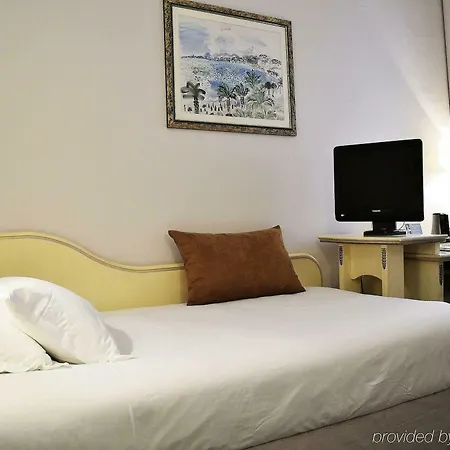 Maison Malesherbes ホテル